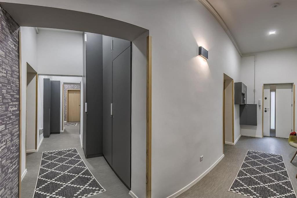 Glam Downtown Apartments Будапеща Екстериор снимка