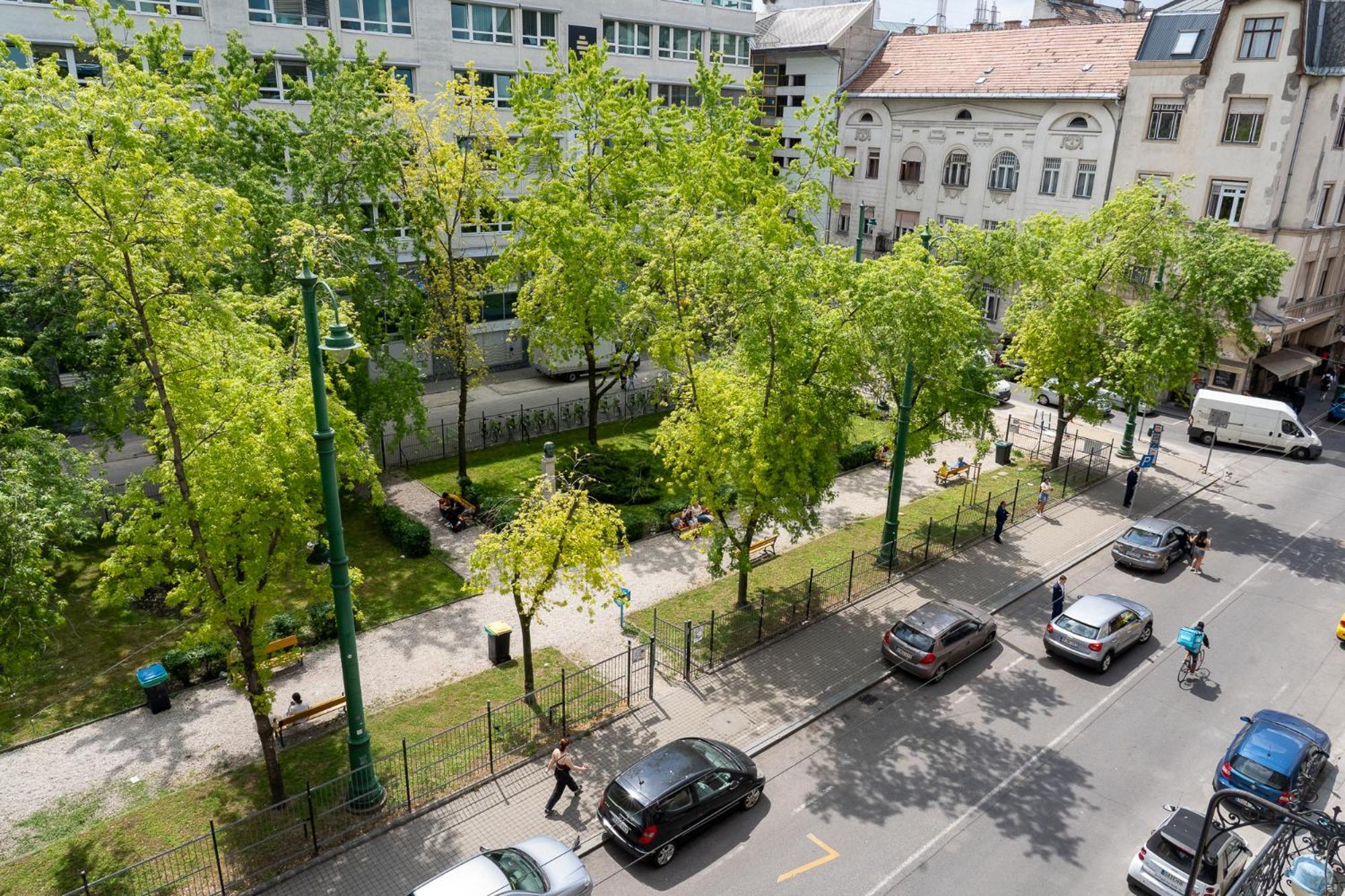 Glam Downtown Apartments Будапеща Екстериор снимка