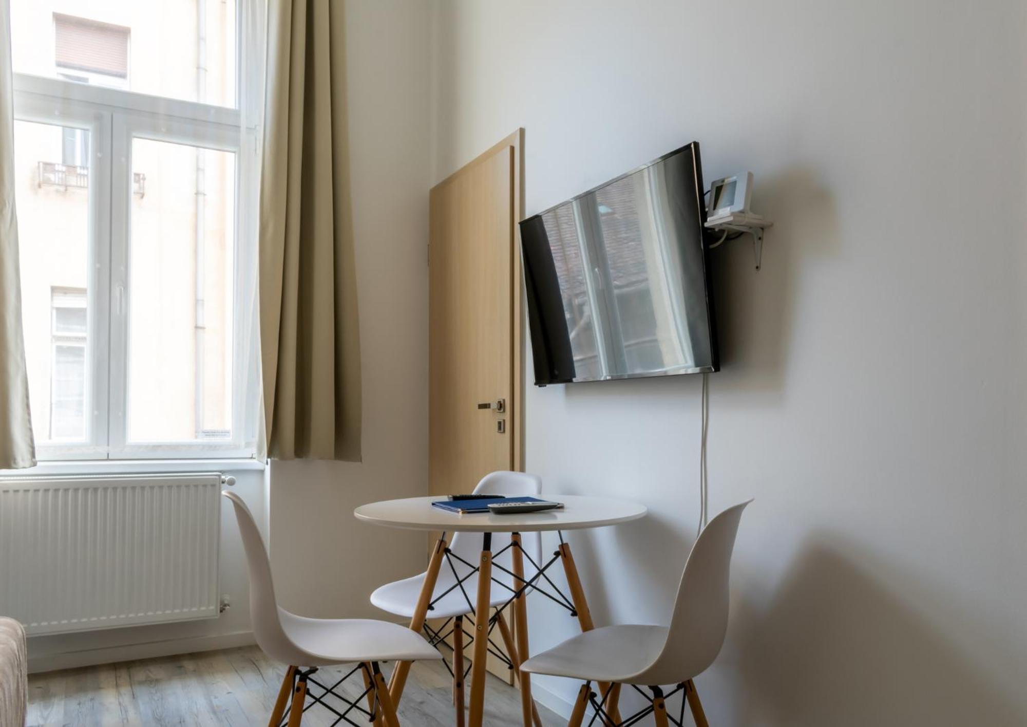Glam Downtown Apartments Будапеща Екстериор снимка